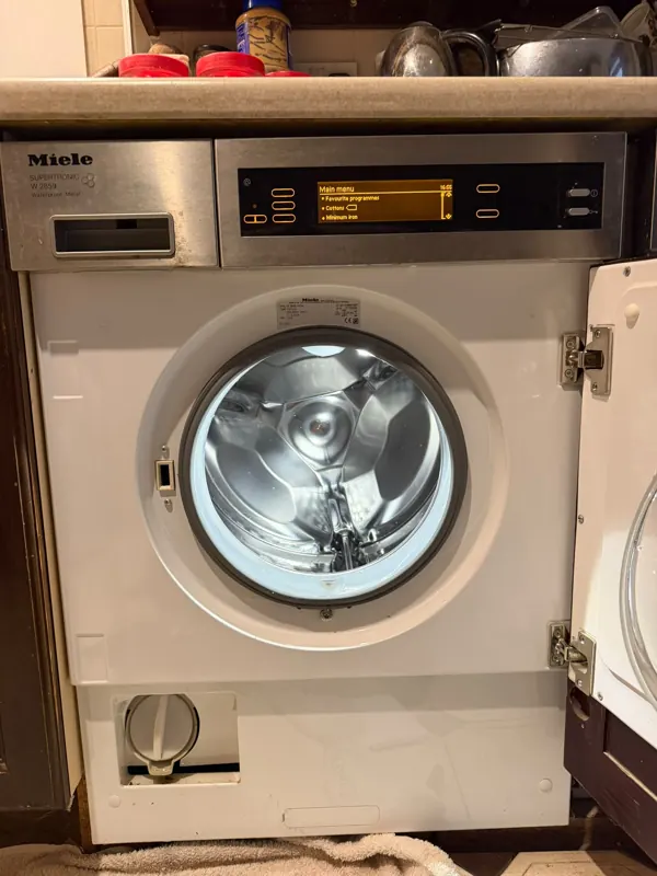 Integrated washing machine — LCDA repair visit