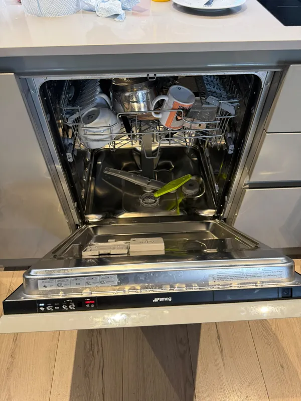 Smeg dishwasher drainage repair — LCDA repair job in E2