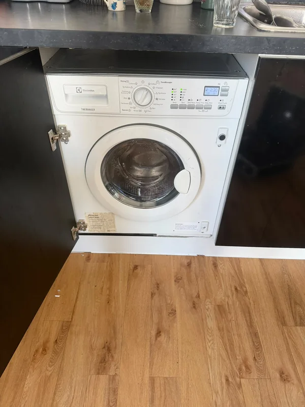 Electrolux washing machine drainage fault repaired in N7